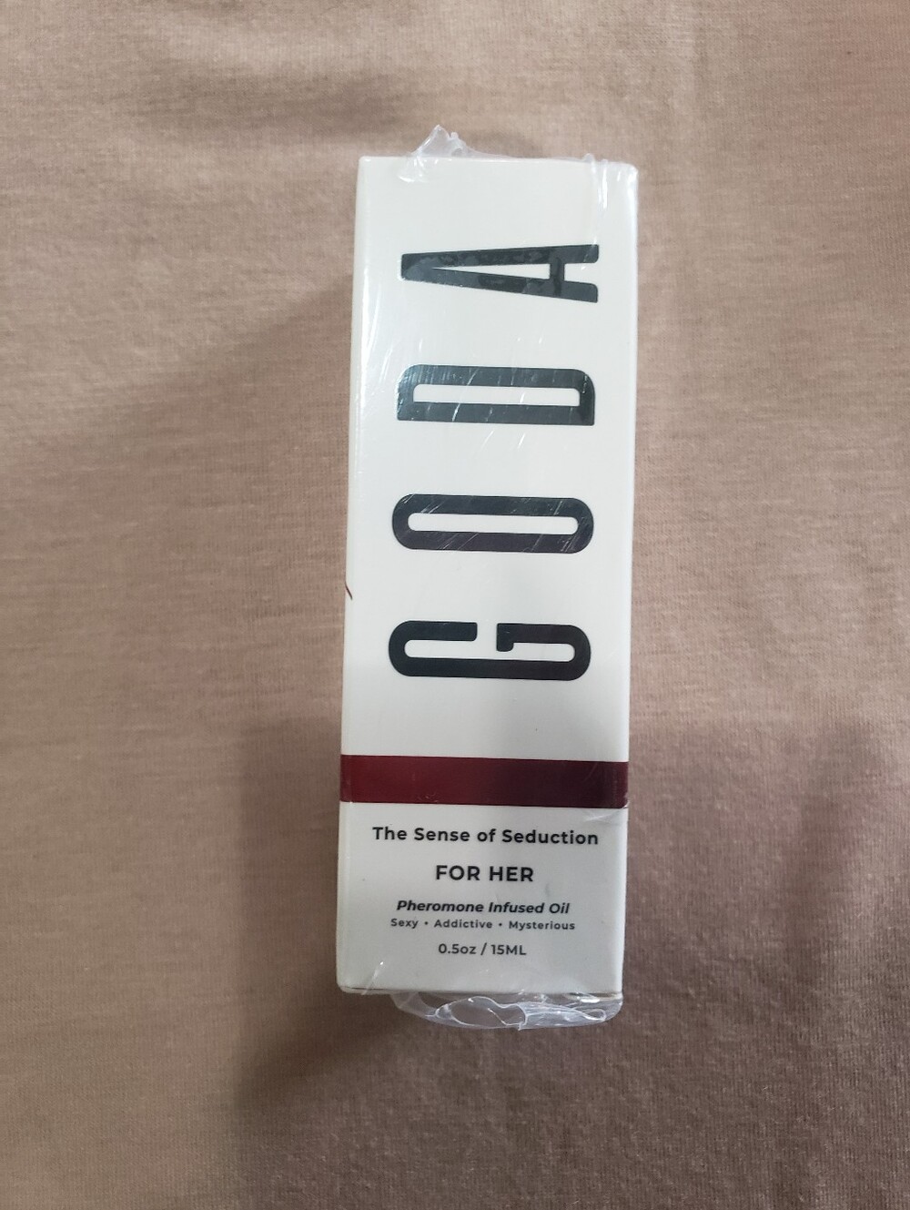 The Sense of Seduction For Her - White & Burgundy Pheromone Infused Oil